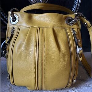 B. Makowsky Yellow Leather Crossbody Bag
